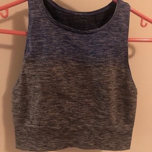 Lululemon crop size 6